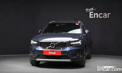 Volvo XC40 2021 2.0 гидро в Москве № 497639, миниатюра 3