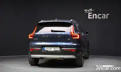Volvo XC40 2021 2.0 гидро в Москве № 497639, миниатюра 4