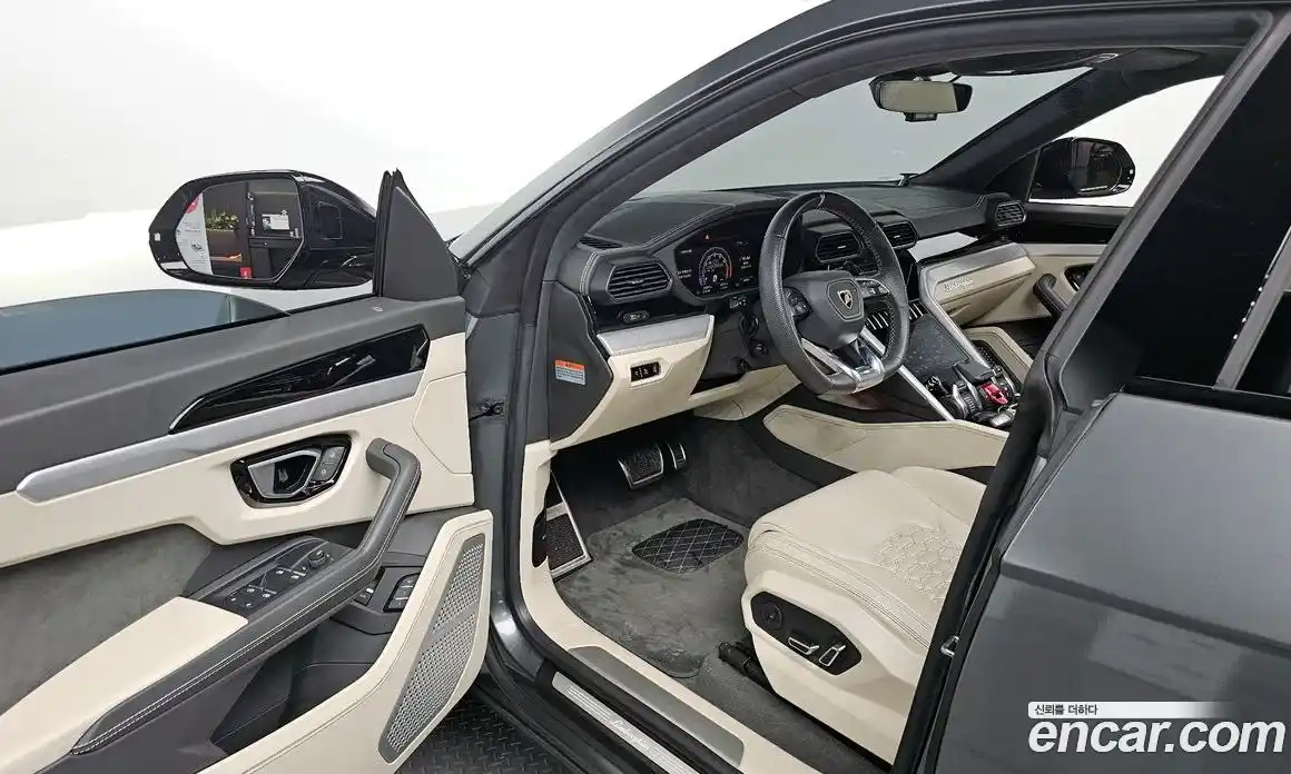 Lamborghini Urus 2020 4.0 гидро в Москве № 500651, фото 11