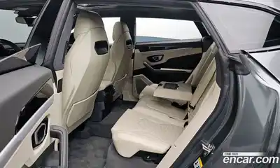 Lamborghini Urus 2020 4.0 гидро в Москве № 500651, миниатюра 12