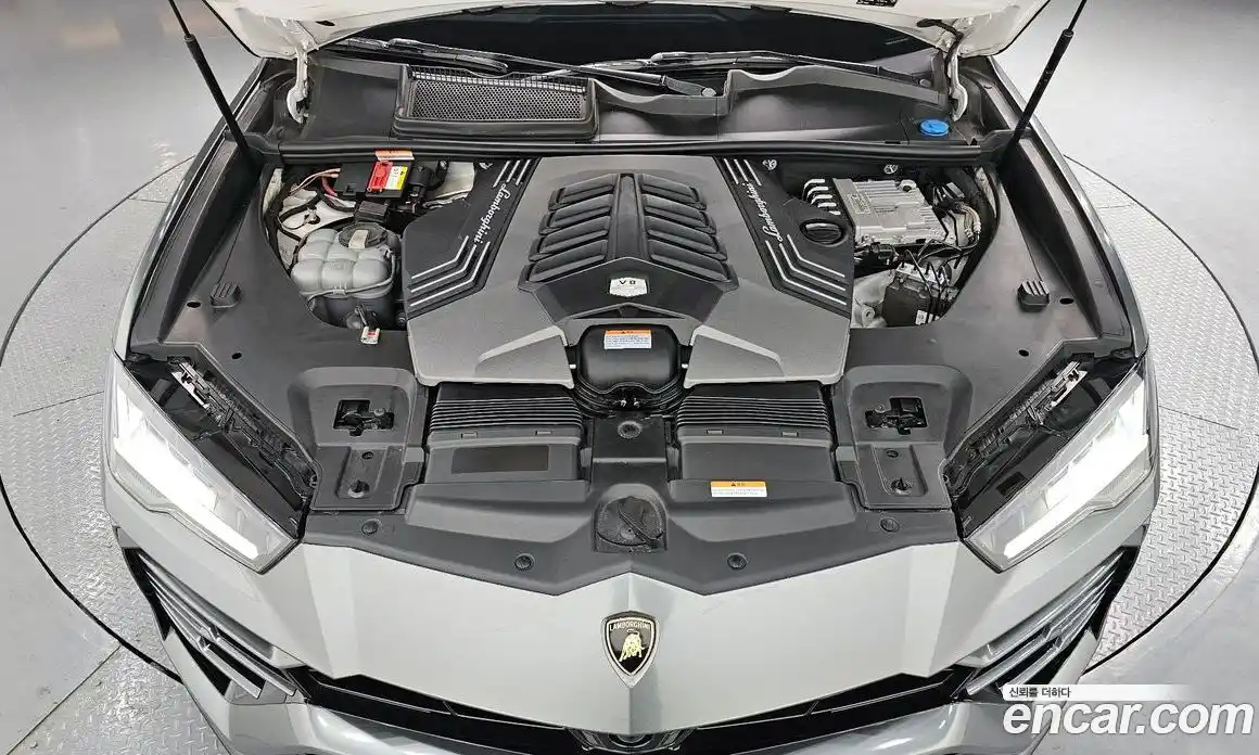 Lamborghini Urus 2020 4.0 гидро в Москве № 500651, фото 6