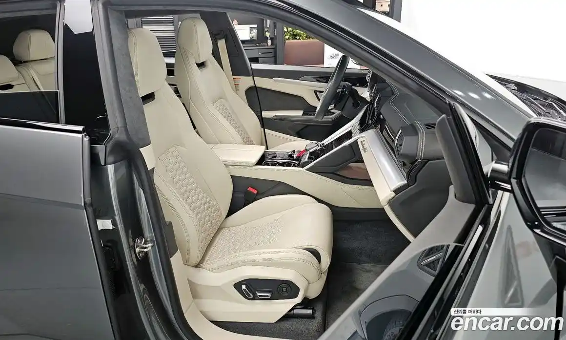 Lamborghini Urus 2020 4.0 гидро в Москве № 500651, фото 10