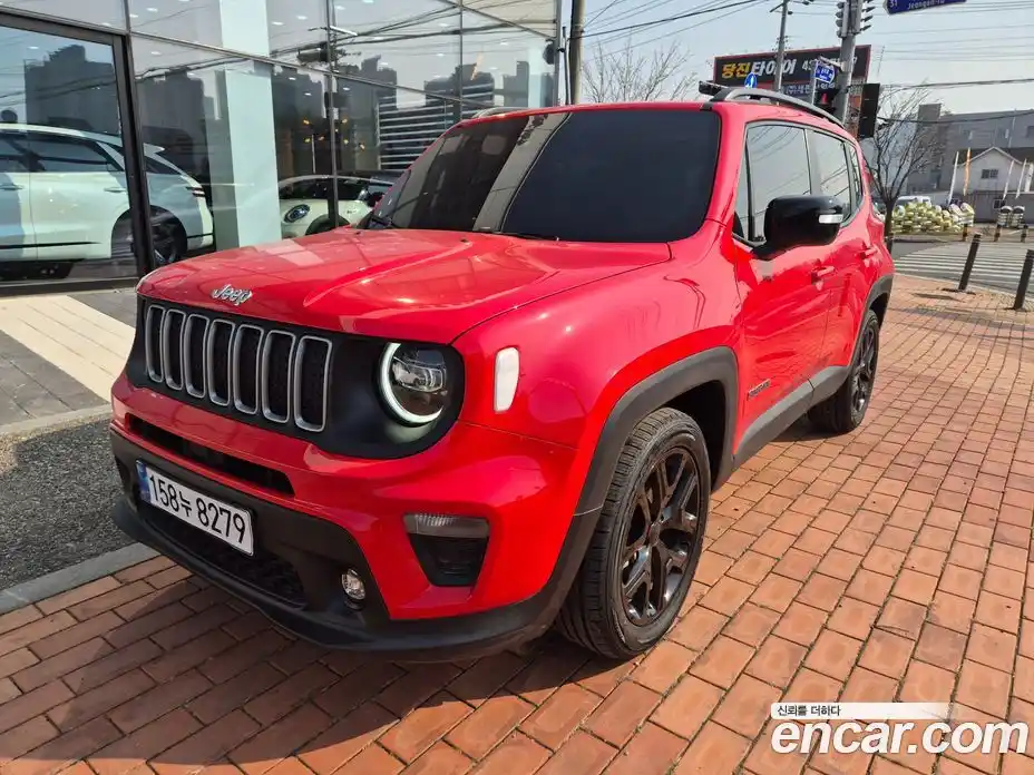 Jeep Renegade 2023 1.3 гидро в Москве № 583082, фото 3