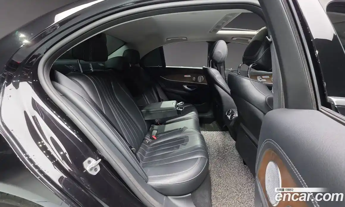 Mercedes-Benz E-Class 2018 2.0 гидро, фото 19