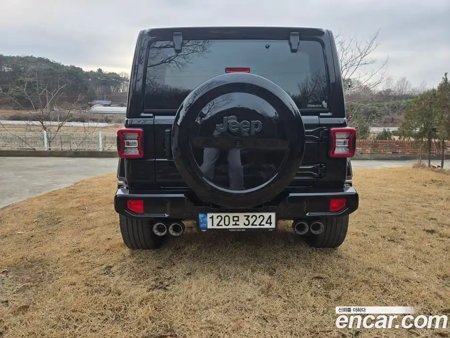 Jeep Wrangler 2022 2.0 гидро в Москве № 676844, фото 4