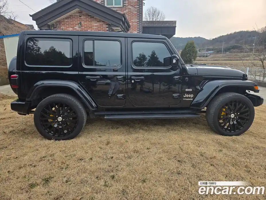 Jeep Wrangler 2022 2.0 гидро в Москве № 676844, фото 5