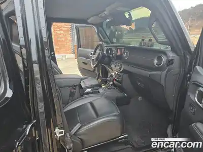 Jeep Wrangler 2022 2.0 гидро в Москве № 676844, миниатюра 10