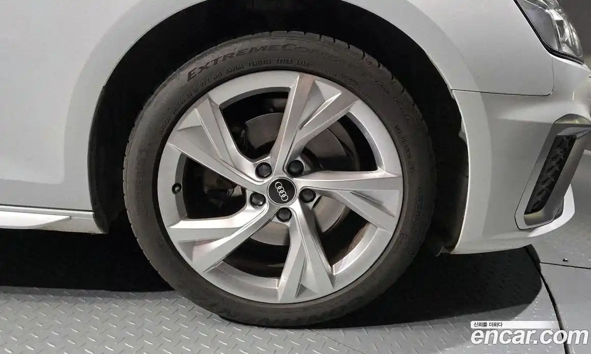 Audi A4 2022 2.0 гидро в Москве, фото 5