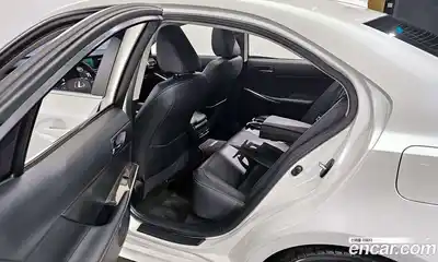 Lexus IS 2016 2.0 гидро в Москве № 766894, миниатюра 11