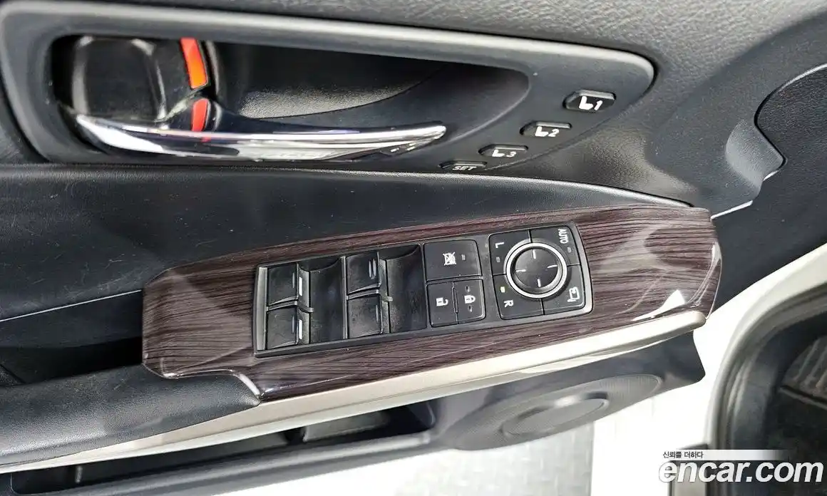 Lexus IS 2016 2.0 гидро в Москве № 766894, фото 14