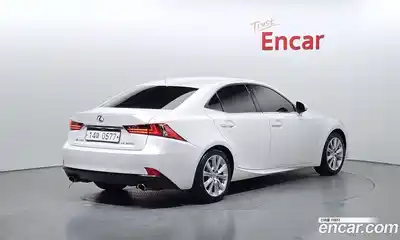 Lexus IS 2016 2.0 гидро в Москве № 766894, миниатюра 2