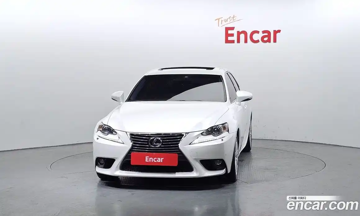 Lexus IS 2016 2.0 гидро в Москве № 766894, фото 3