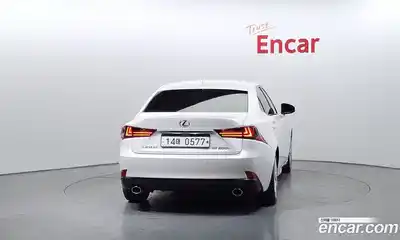 Lexus IS 2016 2.0 гидро в Москве № 766894, миниатюра 4