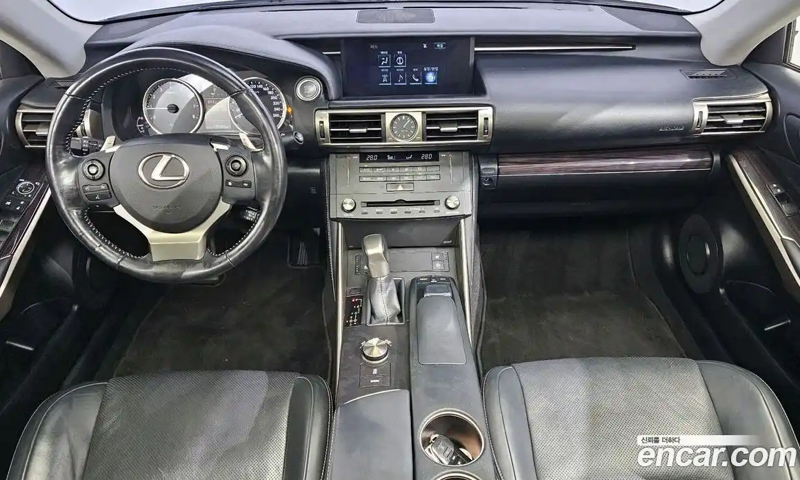 Lexus IS 2016 2.0 гидро в Москве № 766894, фото 7