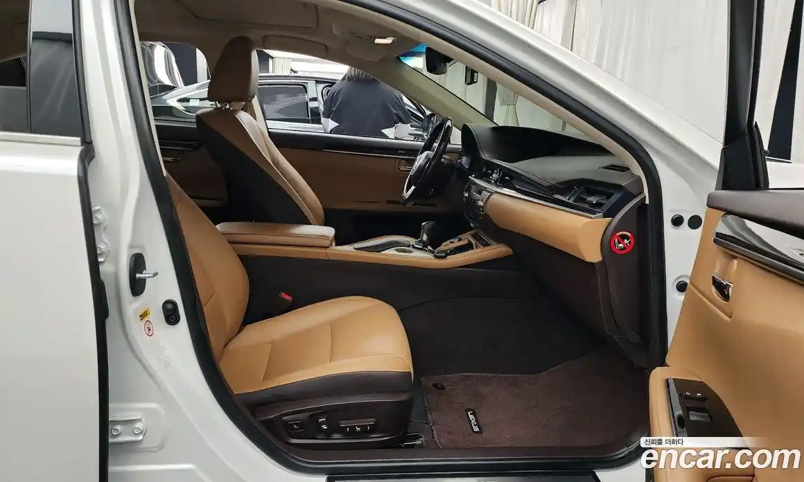 Lexus ES 2018 2.5 гидро в Москве № 766932, фото 11