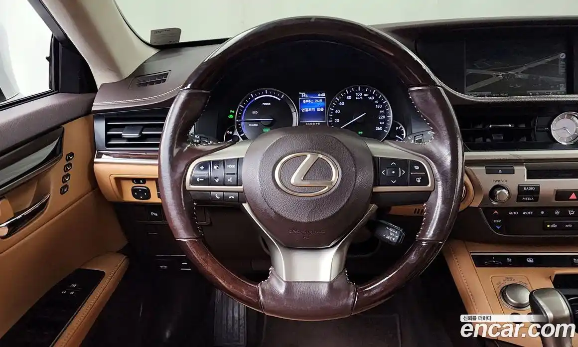 Lexus ES 2018 2.5 гидро в Москве № 766932, фото 13