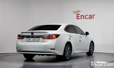 Lexus ES 2018 2.5 гидро в Москве № 766932, миниатюра 2