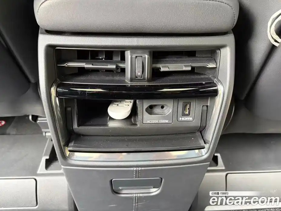 Toyota Alphard 2024 2.5 гидро в Москве № 803260, фото 13