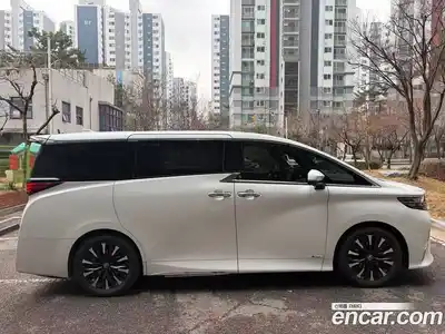 Toyota Alphard 2024 2.5 гидро в Москве № 803260, миниатюра 4
