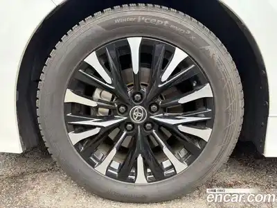 Toyota Alphard 2024 2.5 гидро в Москве № 803260, миниатюра 5