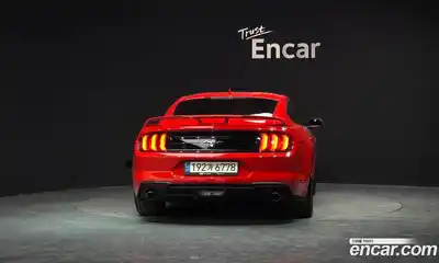 Ford Mustang 2021 2.3 гидро в Москве № 826963, миниатюра 4