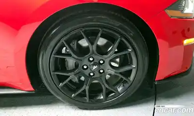 Ford Mustang 2021 2.3 гидро в Москве № 826963, миниатюра 5