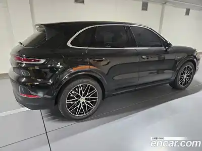 Porsche Cayenne 2025 3.0 гидро в Москве № 858376, миниатюра 3