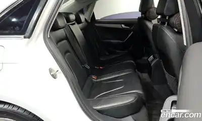 Audi A4 2009 2.0 гидро в Москве № 859962, миниатюра 12