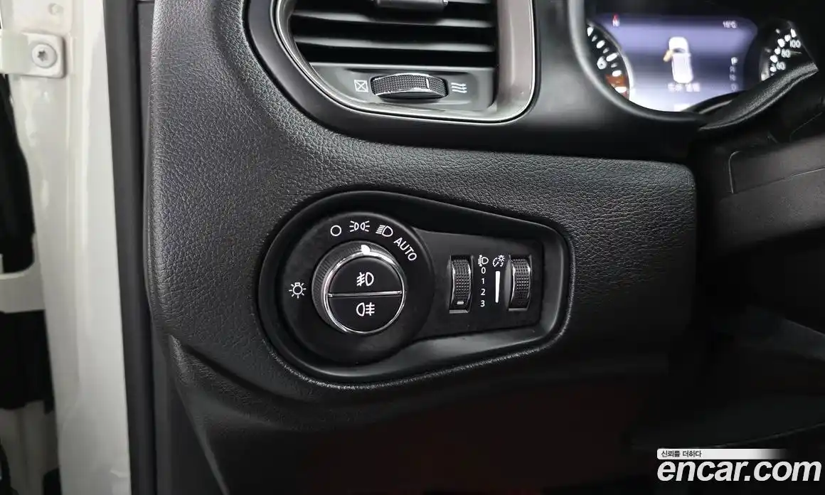 Jeep Renegade 2021 2.4 гидро в Москве № 862849, фото 16