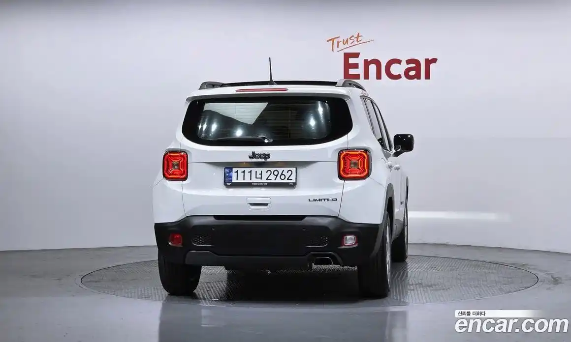 Jeep Renegade 2021 2.4 гидро в Москве № 862849, фото 3