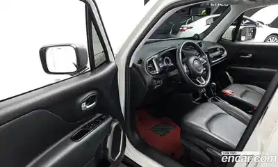 Jeep Renegade 2021 2.4 гидро в Москве № 862849, миниатюра 8