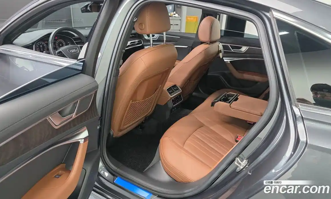 Audi A6 2023 2.0 гидро в Москве, фото 11