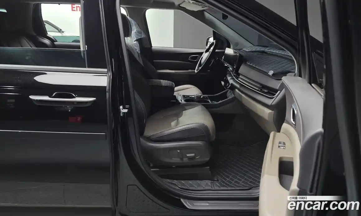 Kia Canival 2024 2.2 гидро в Москве, фото 11