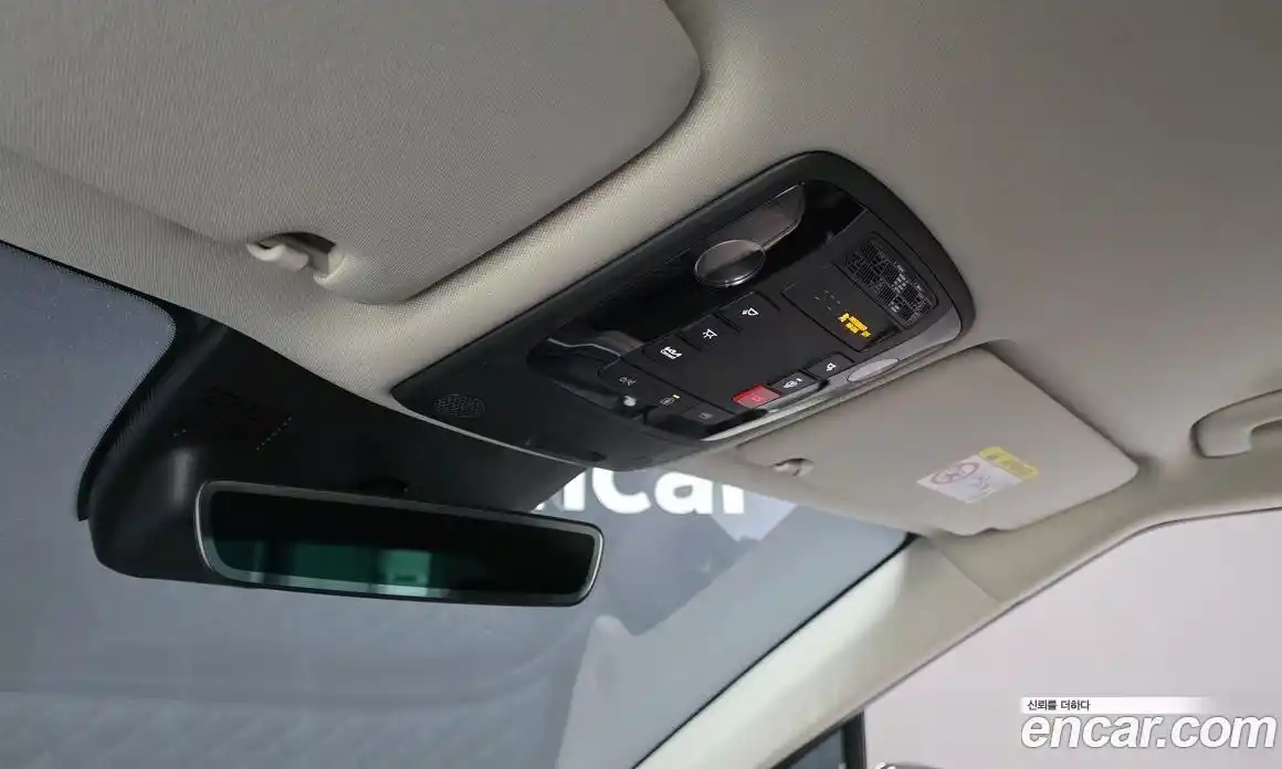 Kia Canival 2024 2.2 гидро в Москве, фото 17