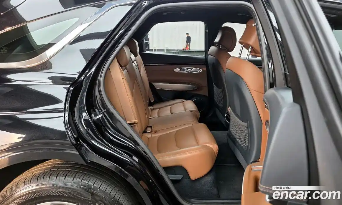 Genesis GV70 2022 2.5 Автомат в Москве № 930842, фото 12