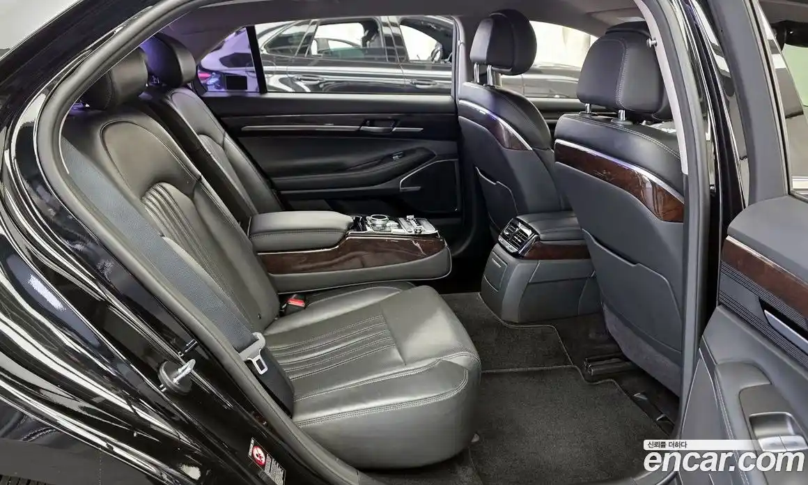 Genesis EQ900 2016 3.8 Автомат в Москве № 931438, фото 12