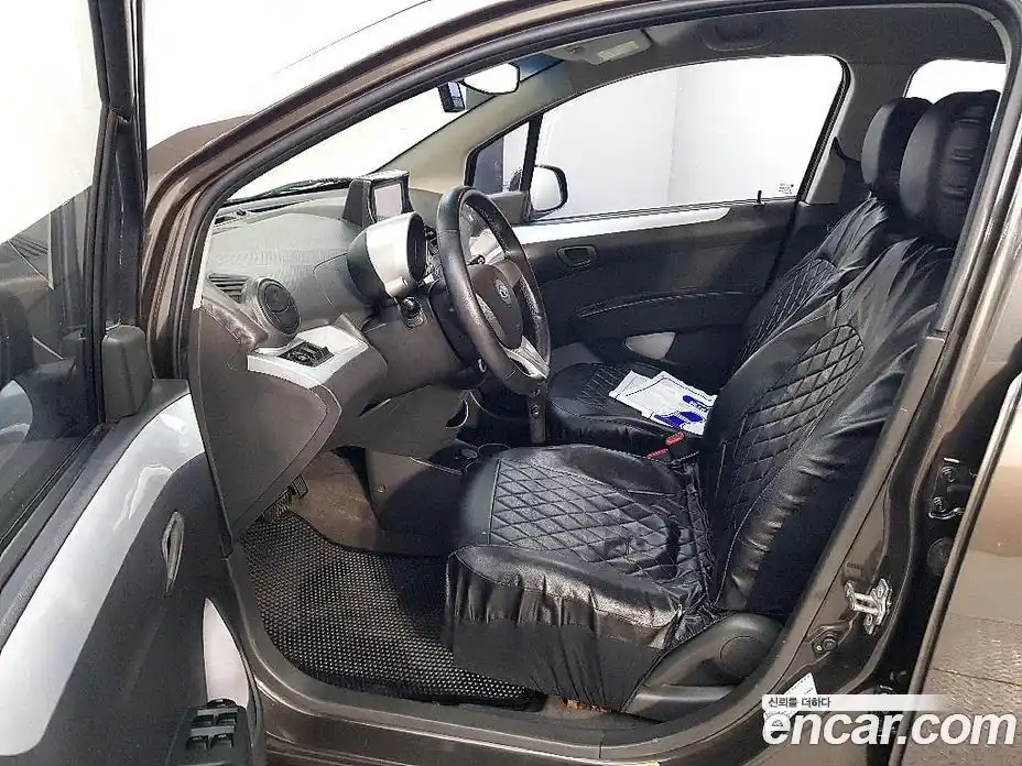 Chevrolet Matiz 2011 1.0 Автомат в Москве № 936983, фото 8