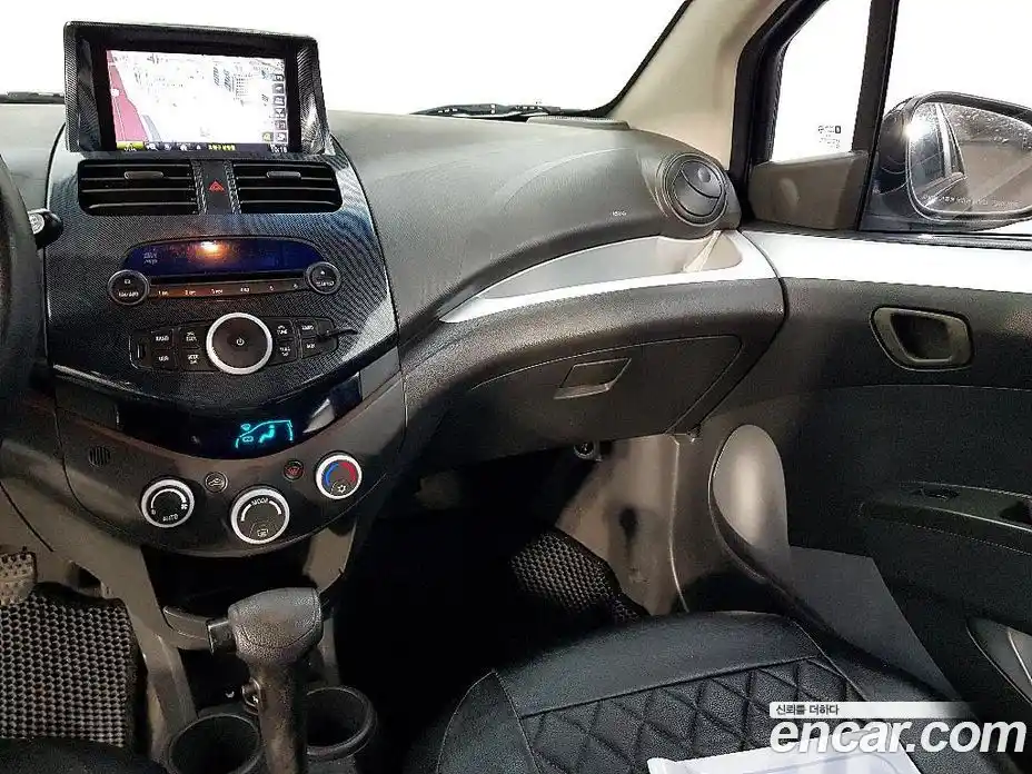 Chevrolet Matiz 2011 1.0 Автомат в Москве № 936983, фото 10