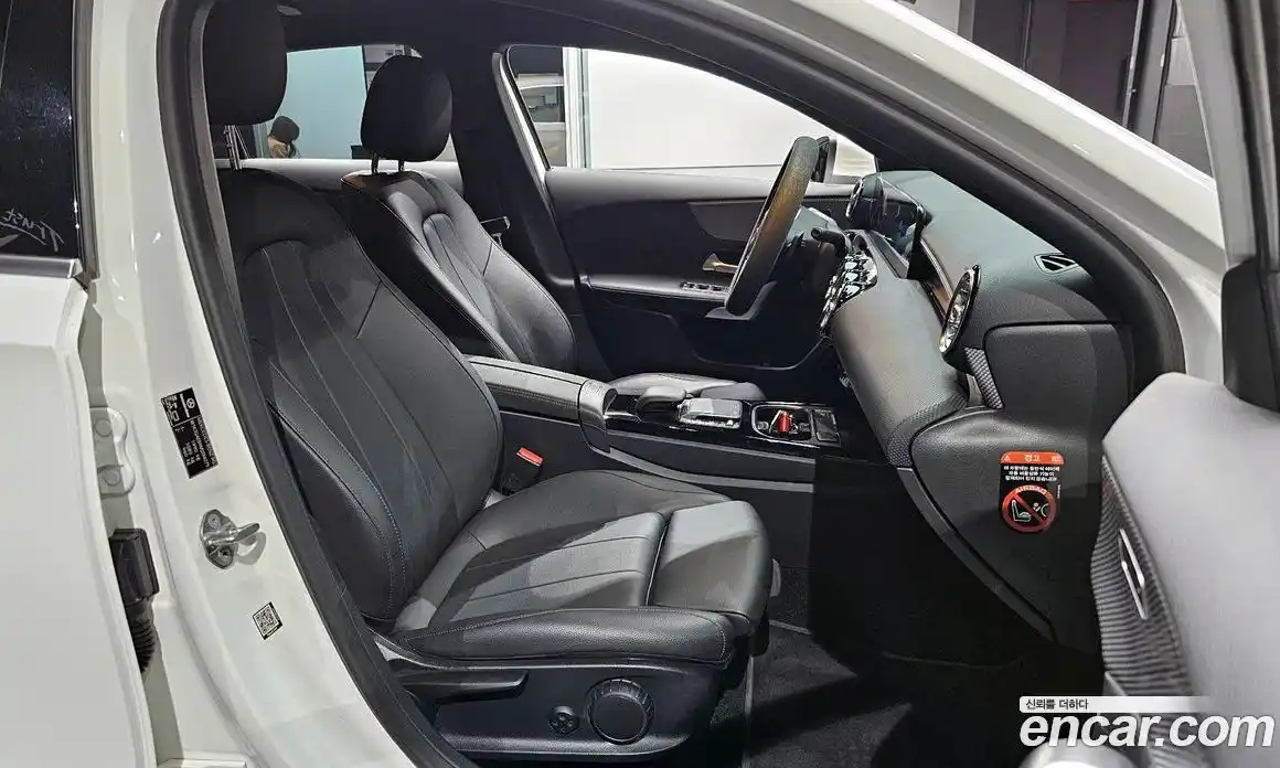 Mercedes-Benz A-Class 2021 2.0 гидро в Москве № 970153, фото 10