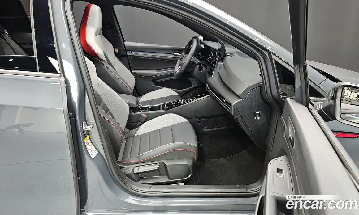 Volkswagen Golf 2024 2.0 гидро в Москве № 976023, фото 11