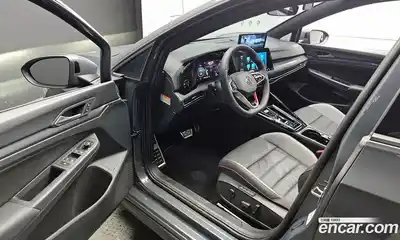 Volkswagen Golf 2024 2.0 гидро в Москве № 976023, миниатюра 10