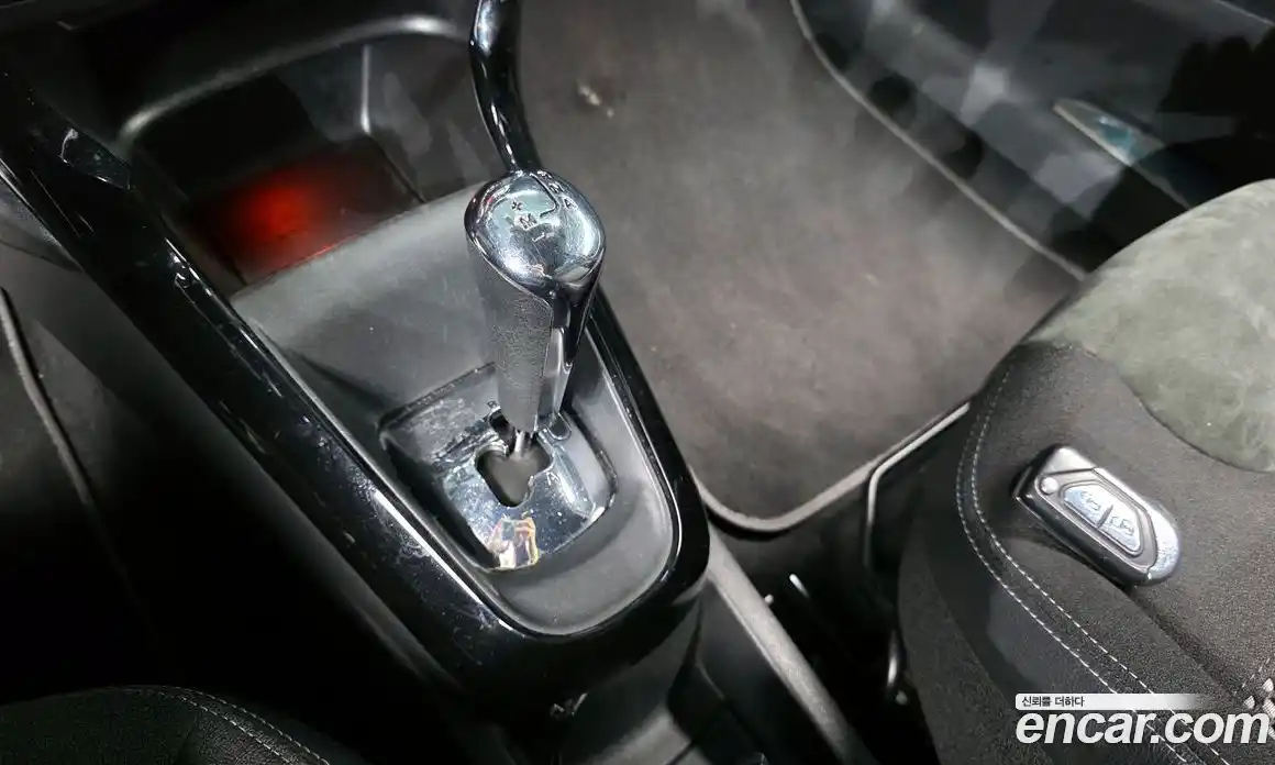 Citroen DS3 2013 1.6 гидро в Москве № 976672, фото 9