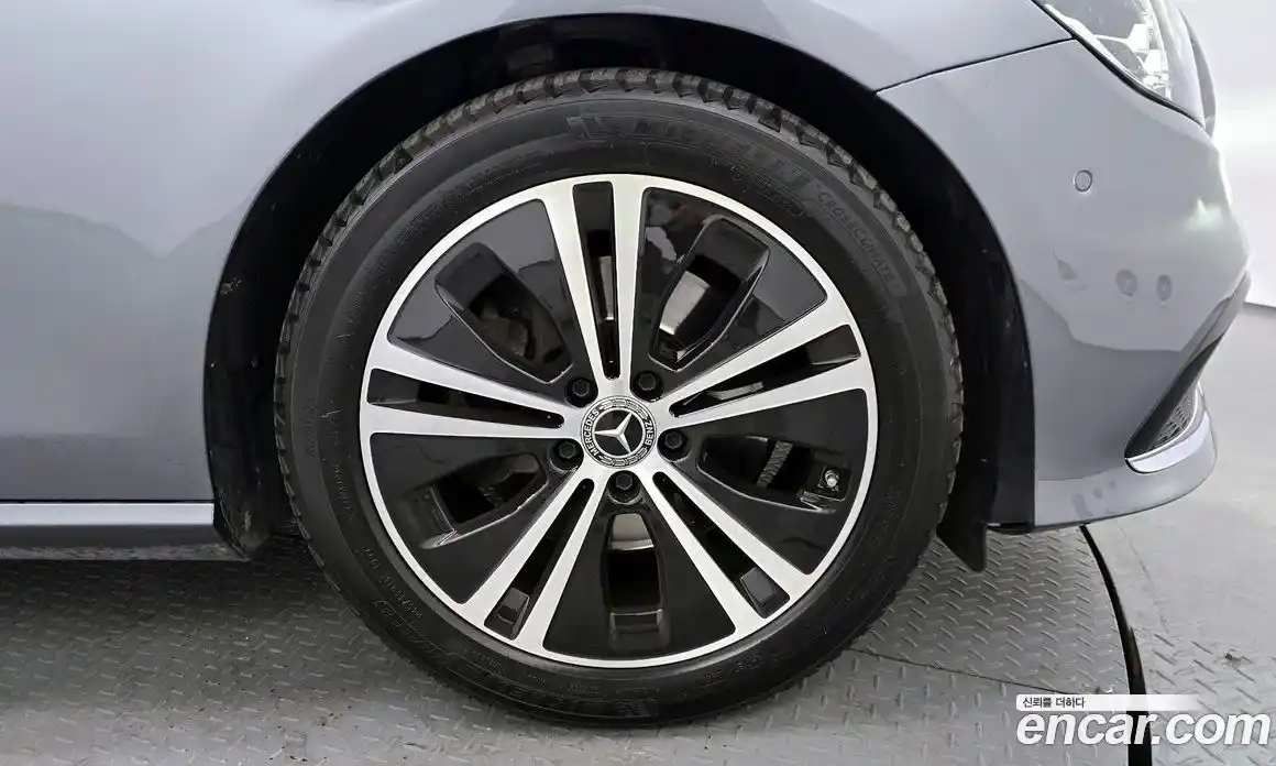 Mercedes-Benz E-Class 2020 2.0 гидро, фото 5
