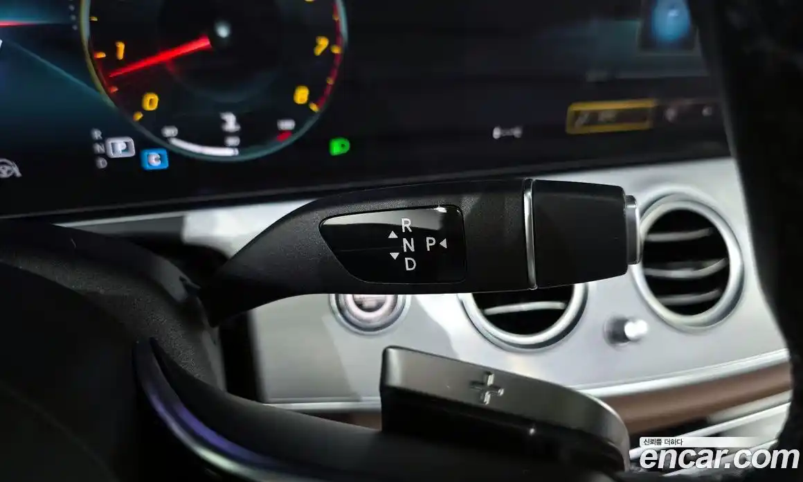 Mercedes-Benz E-Class 2020 2.0 гидро, фото 9