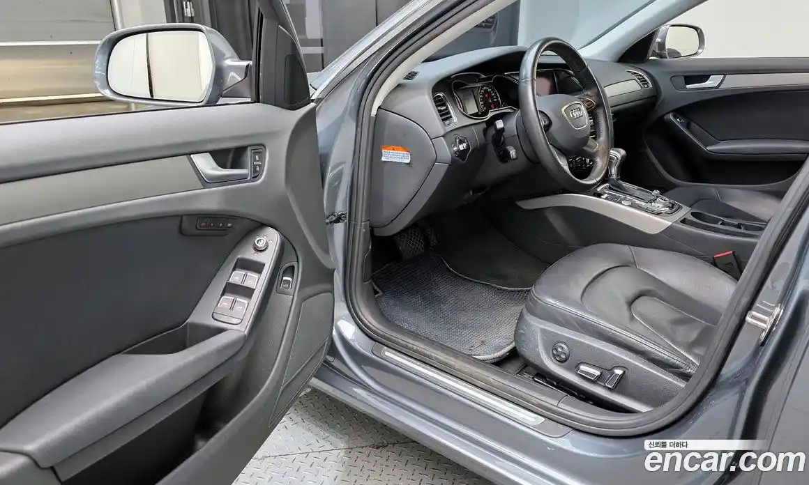 Audi A4 2012 2.0 гидро в Москве № 1007985, фото 11