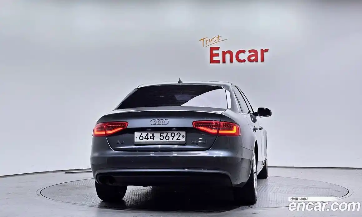 Audi A4 2012 2.0 гидро в Москве № 1007985, фото 4