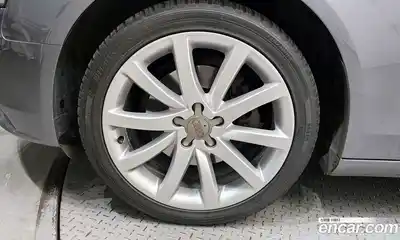 Audi A4 2012 2.0 гидро в Москве № 1007985, миниатюра 5