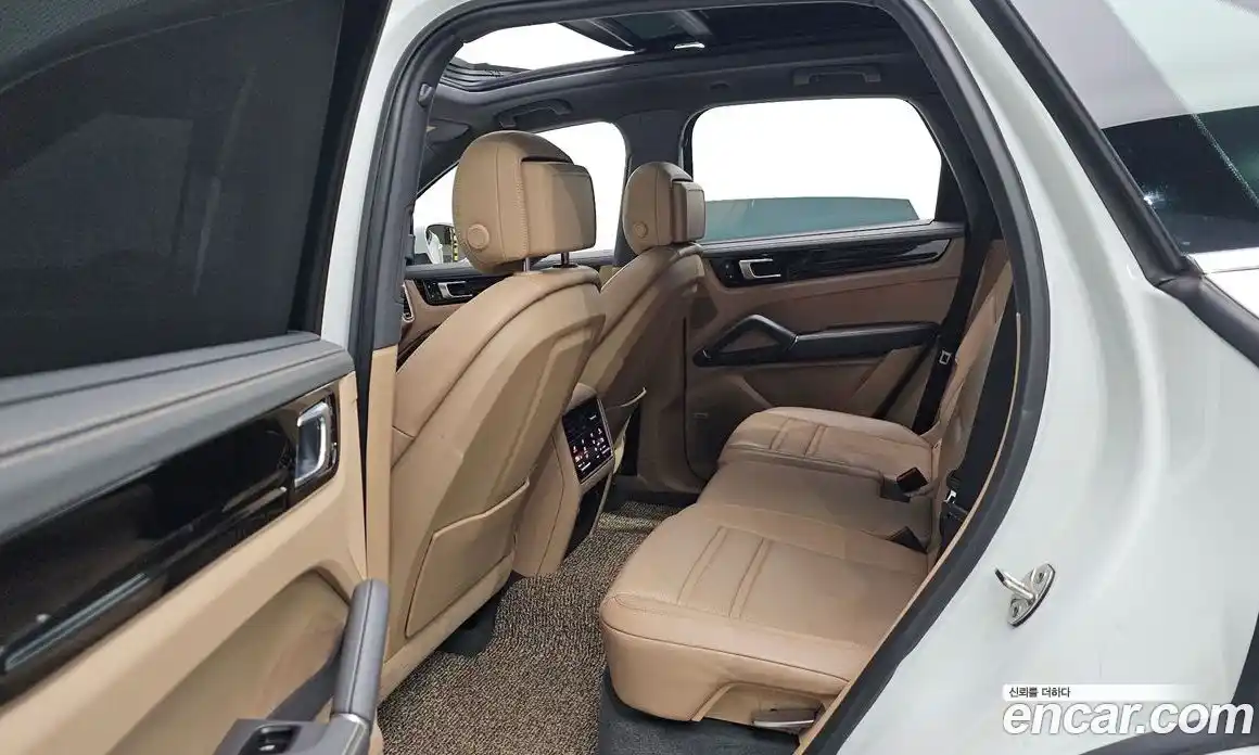 Porsche Cayenne 2019 3.0 гидро в Москве № 1011633, фото 12