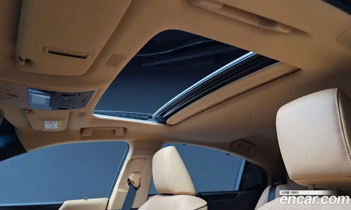 Lexus ES 2024 2.5 гидро в Москве № 1014428, фото 17