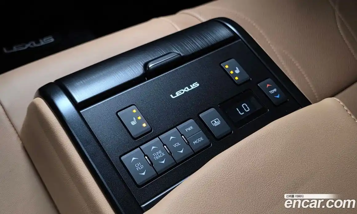 Lexus ES 2024 2.5 гидро в Москве № 1014428, фото 19
